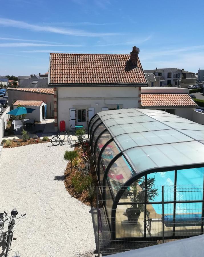 Gite Les Balises- Babord-Maisons De Bord De Mer Avec Spa -Saint Gilles Croix De Vie - 27 Avenue Notre Dame Buitenkant foto